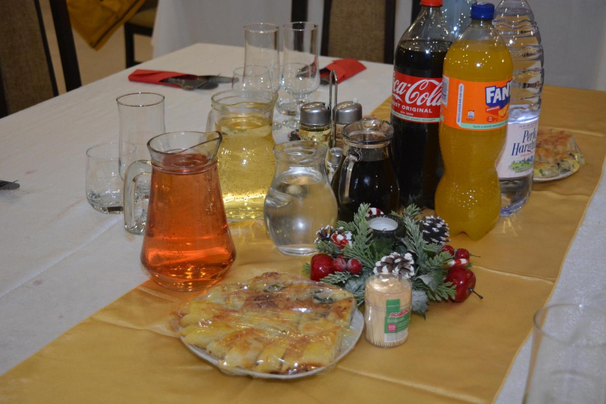 Pensiunea Popasul Ursilor Chiscau Esterno foto