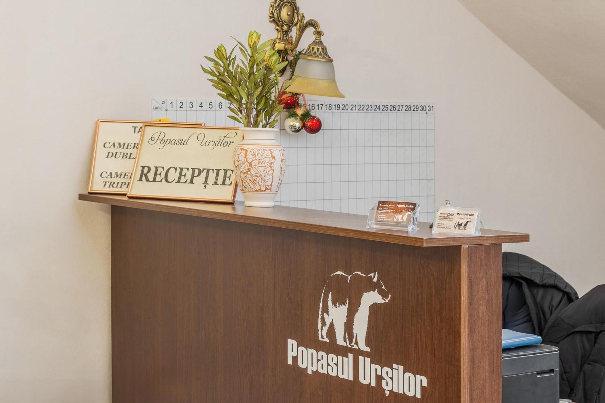 Pensiunea Popasul Ursilor Chiscau Esterno foto